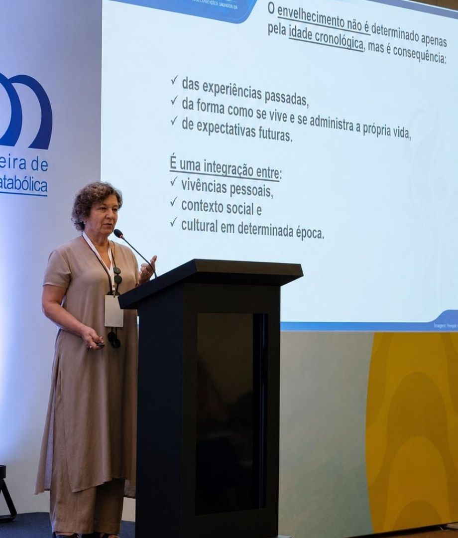 Aída Franques, psicóloga e psicoterapeuta, acompanhamento no envelhecimento